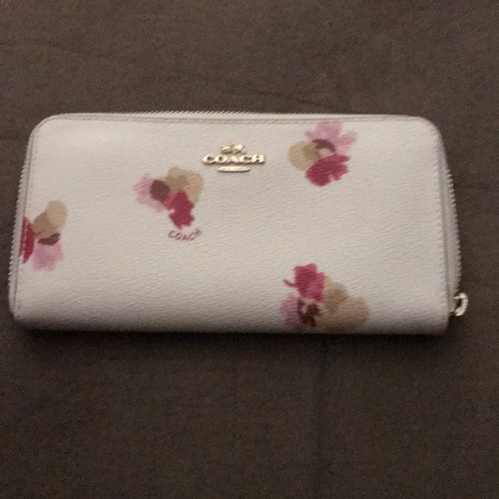 Coach hand wallet